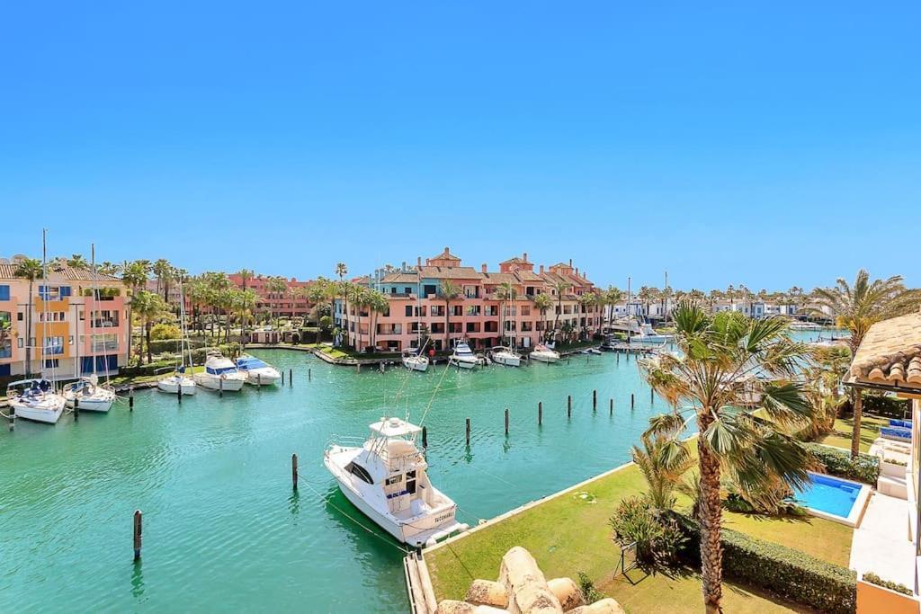 Yolo Spaces - Sotogrande - Ocean View Penthouse